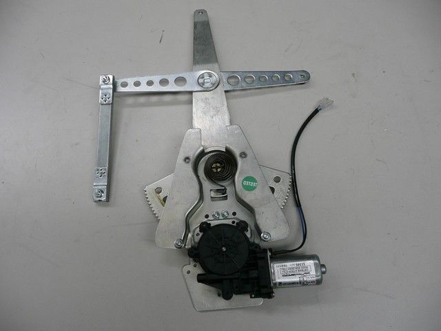 Lève-vitre électrique Avant Droit Honda Civic EG5 3 Portes - Occasion