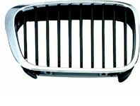 GRILLE DROITE DE CALANDRE CHROMEE