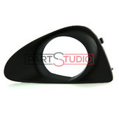 ENJOLIVEUR AVANT DROIT DE FEU ANTIBROUILLARD pour TOYOTA YARIS 3/5 PORTES DE 08/2011 A 09/2014