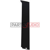 ENJOLIVEUR DE MONTANT DE PORTE ARRIERE DROITE , MODELE 5 PORTES pour RENAULT CLIO (3) DE 09/2005 A 03/2009