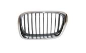 GRILLE DROITE DE CALANDRE NOIRE/CHROMEE